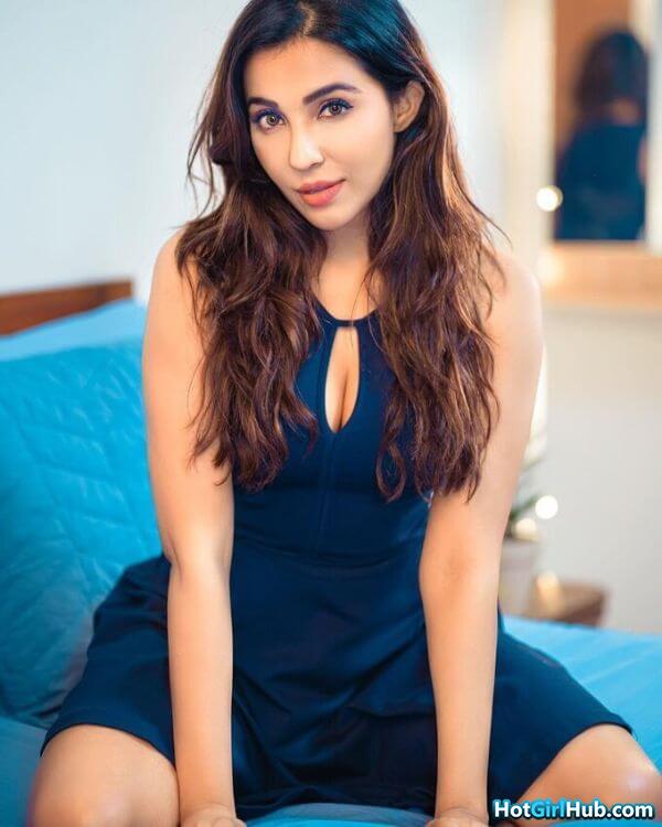 Sexy Parvati Nair Hot Indian Model and Actress Pics 5
