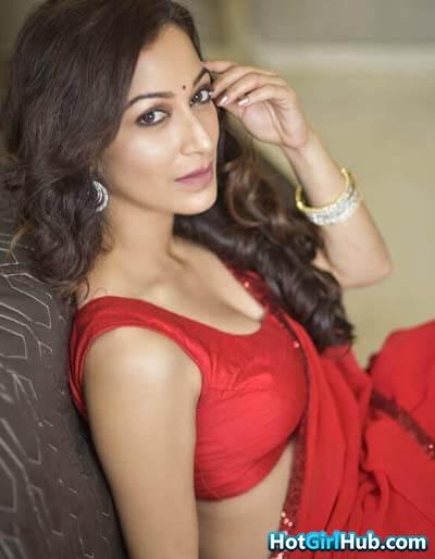 Sexy Sunayana Fozdar Hot Indian Television Actress Pics 1