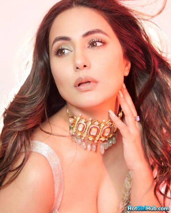 Sexy Hina Khan ​Hot Bollywood Actress Pics 15