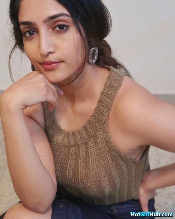 Sexy Reba Monica John ​hot Malayalam Actress Pics 7