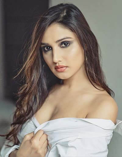 Sexy Donal Bisht ​hot Indian Television Actress Pics 1