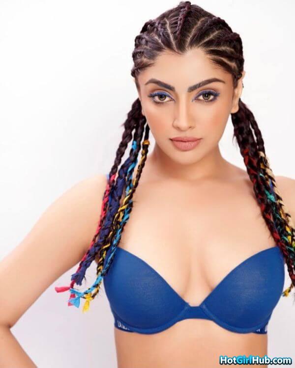 Sexy Akanksha Puri ​hot Hindi TV Actress Pics 10
