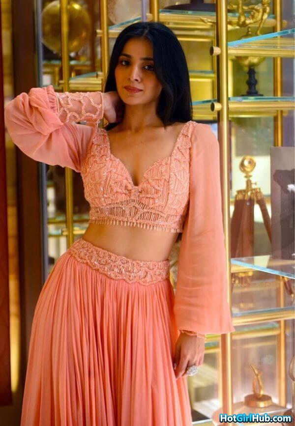 Sexy Mahima Makwana ​hot Hindi Television Actress Pics 9