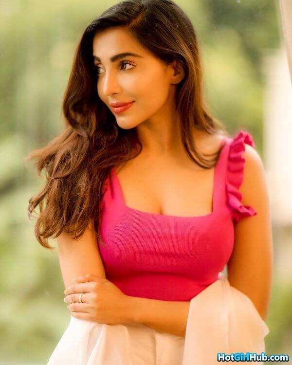 Sexy Parvati Nair ​hot South Indian Film Actress Pics 3