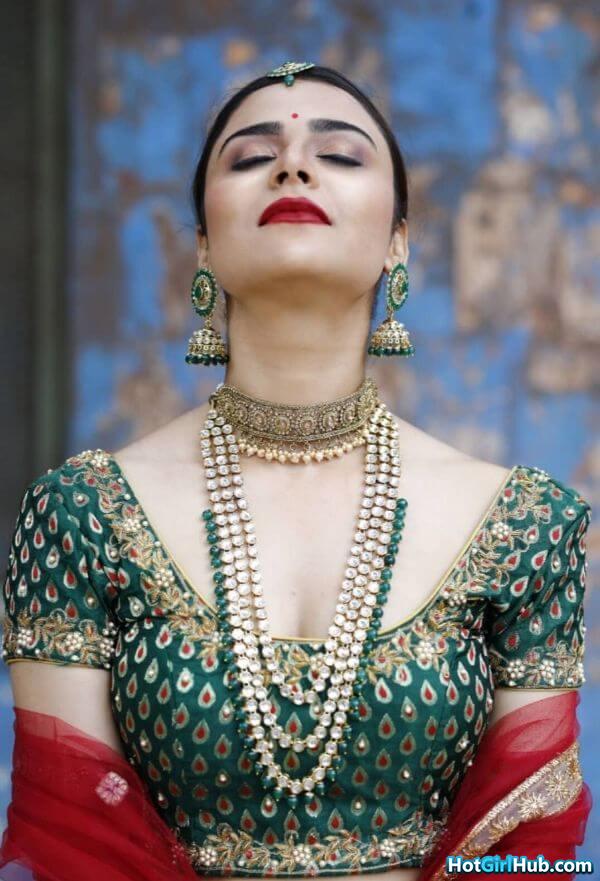 Sexy Priyanka Sharma ​hot Indian Actress Pics 12