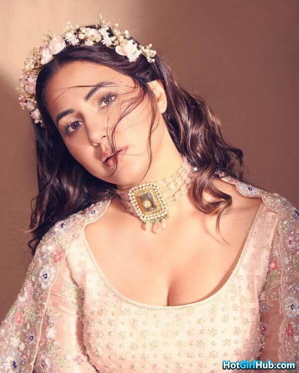 Sexy Hina Khan ​hot Hindi Television Actress Pics 13
