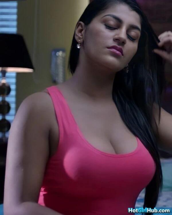 Sexy Indian Desi Girls With Big Boobs 15