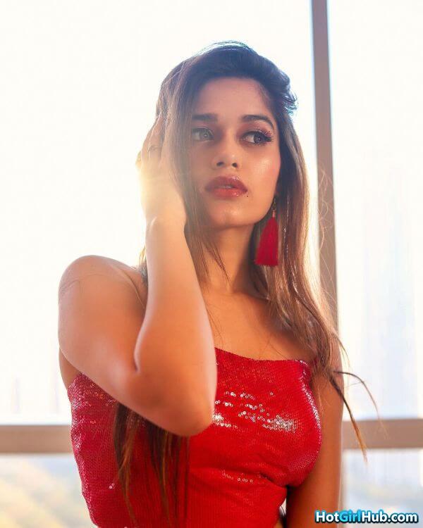 Sexy Jannat Zubair Rahmani ​hot Indian Film and Television Actress Pics 9
