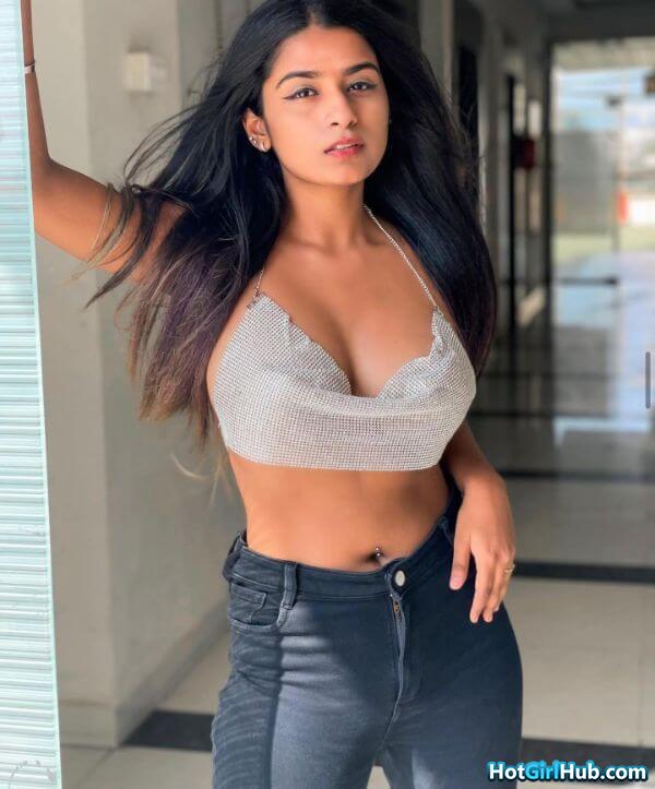 Beautiful Indian Teen Girls With Big Tits 11