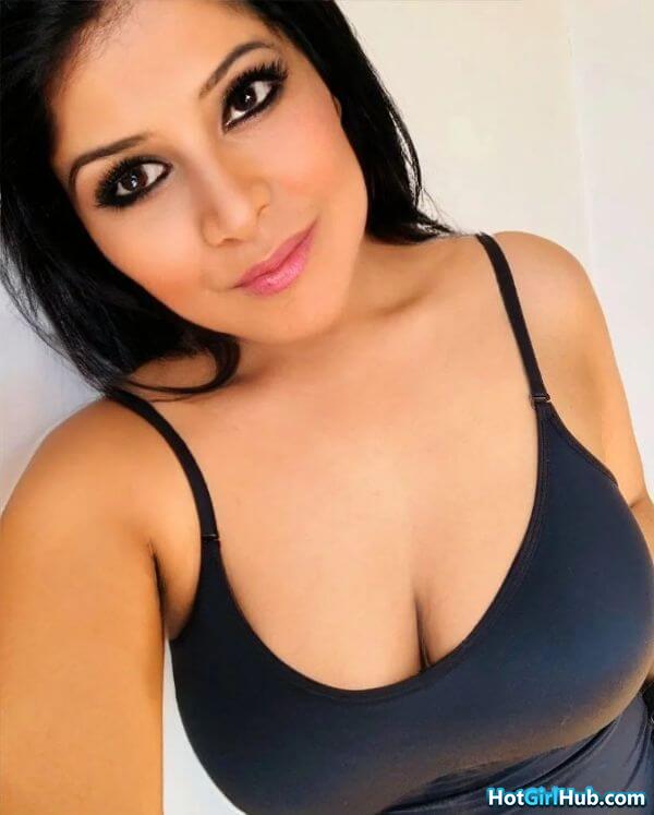 Beautiful Indian Teen Girls With Big Tits 5