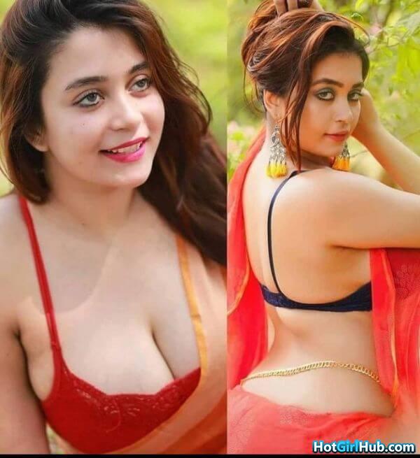 Cute Desi Indian Girls Showing Big Tits 2