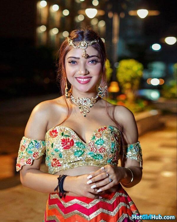 Sexy Muskan Sharma ​hot Indian Musical Artist Pics 10