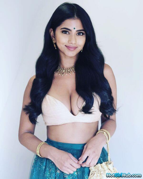 Beautiful Desi Indian Girls With Big Boobs 3