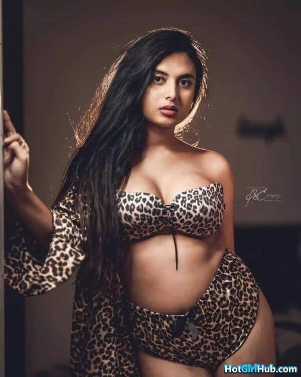 Cute Desi Indian Girls Showing Big Tits 5