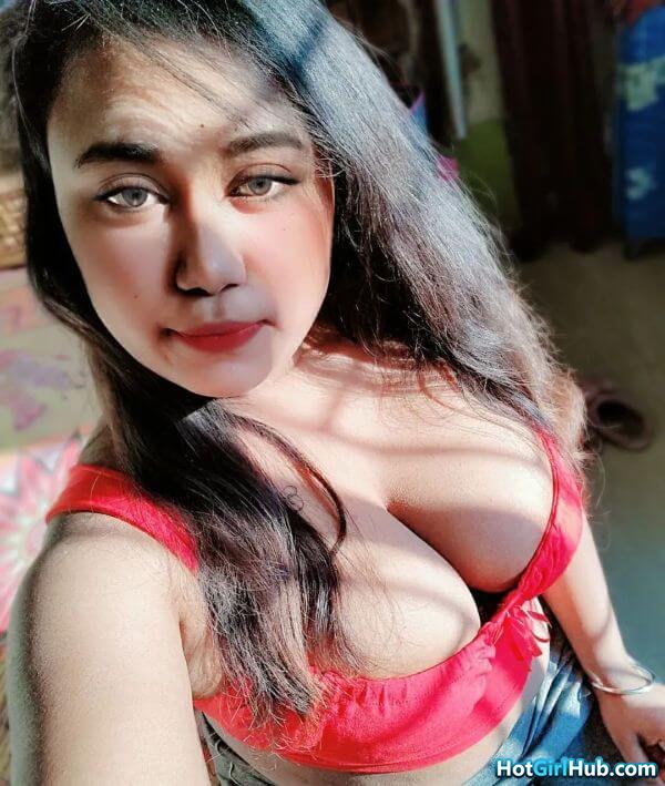 Cute Desi Indian Girls Showing Big Tits 9