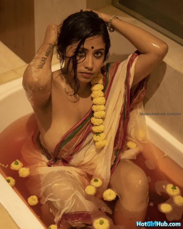 Hot Desi Indian Girls With Big Tits 4