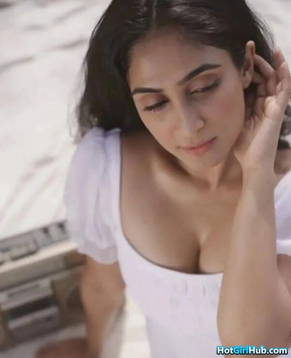 Sexy Deepti Sati ​hot Malayalam Actress Pics 12
