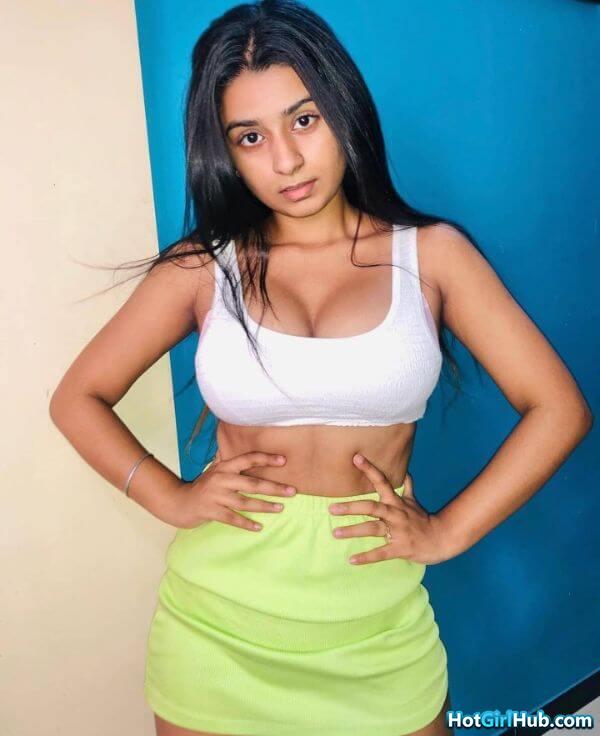 Sexy Indian Girls With Big Boobs 15