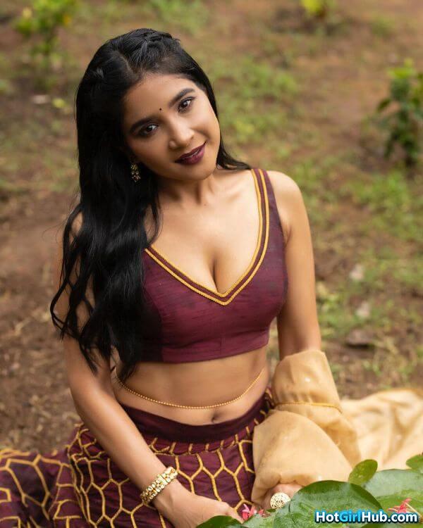 Sexy Sakshi Agarwal ​hot Indian Actress Pics 5