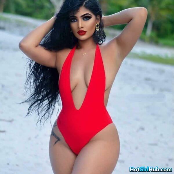 Beautiful Indian Desi Girls Showing Hot Body 5