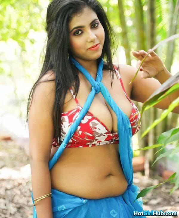 Hot Desi Indian Instagram Girls With Big Tits 11