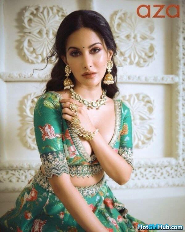 Sexy Amyra Dastur ​hot Bollywood Actress Pics 4