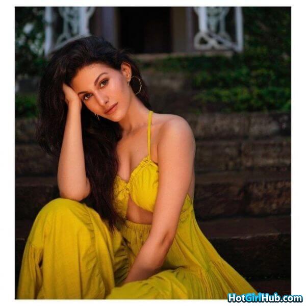 Sexy Amyra Dastur ​hot Bollywood Actress Pics 5