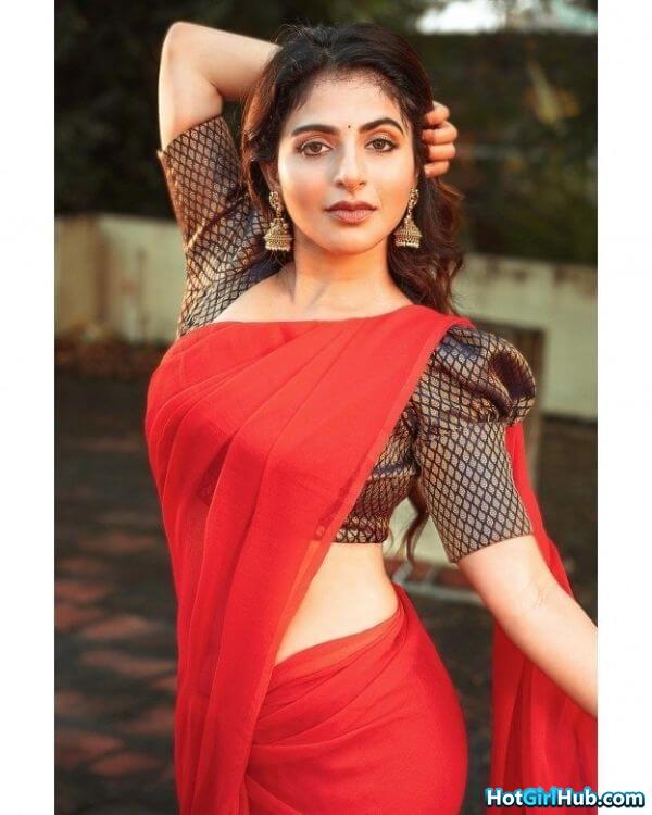 Sexy Iswarya Menon ​hot Indian Actress Pics 4