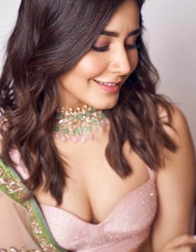 Sexy Rashi Khanna ​hot Indian Telugu Actress Pics 1