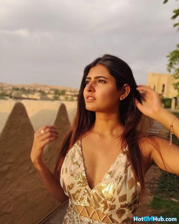 Sexy Ashima Narwal ​hot Indian Model and Actress Pics 3