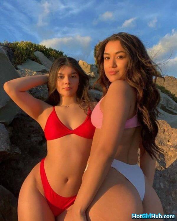 Hot Girls With Big Ass in Bikini 3