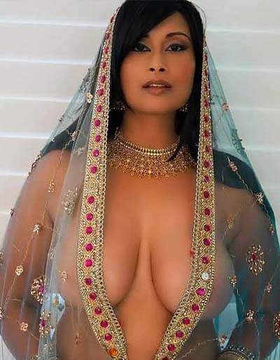 Sexy Big Tits Indian Girls 1