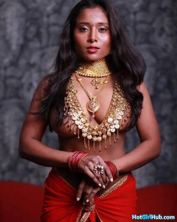 Beautiful Indian Girl With Big Tits 11