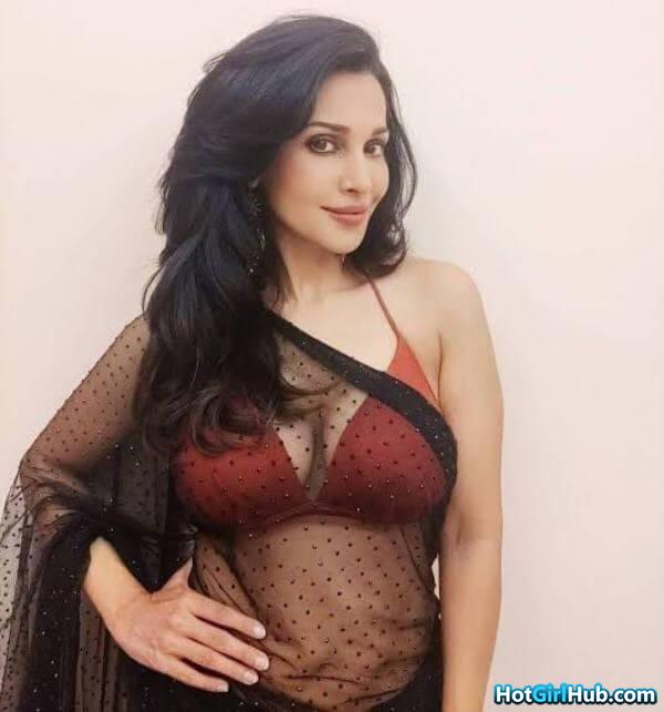 Beautiful Indian Girls With Big Tits 5