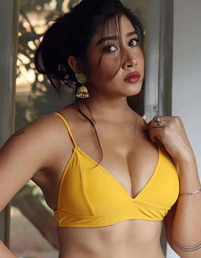 Hot Sofia Ansari Big Boobs Instagram Models 1