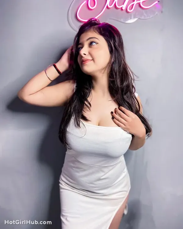 Hot Riya Pandey Big Boobs Instagram Model 2