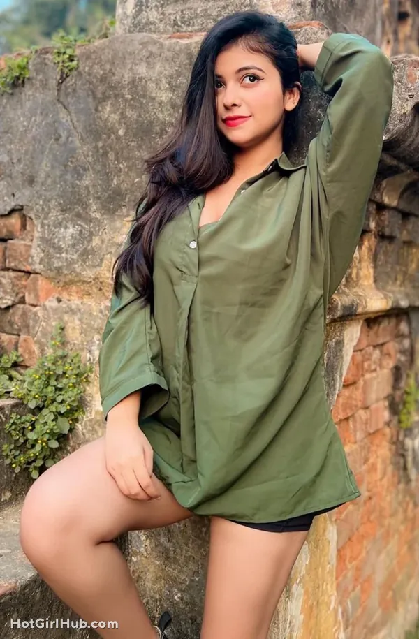 Hot Riya Pandey Big Boobs Instagram Model 5