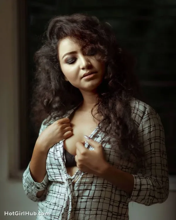 Hot Sayani Pradhan Big Boobs Instagram Model 13