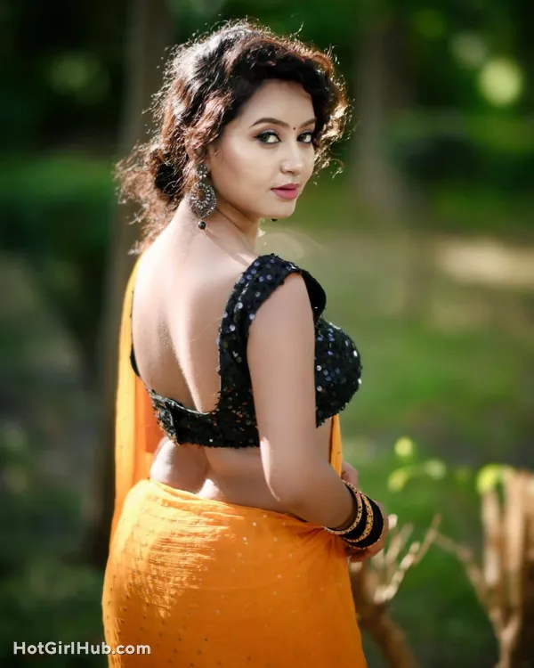 Hot Sayani Pradhan Big Boobs Instagram Model 2