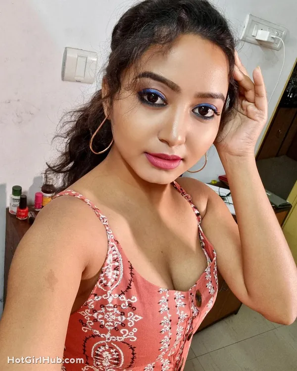 Hot Sayani Pradhan Big Boobs Instagram Model 6