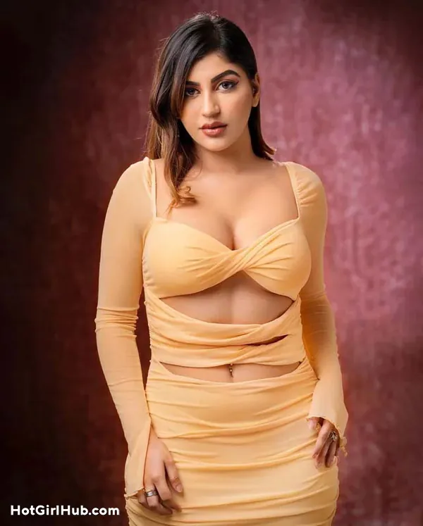 Hot Indian Girl With Big Tits 4