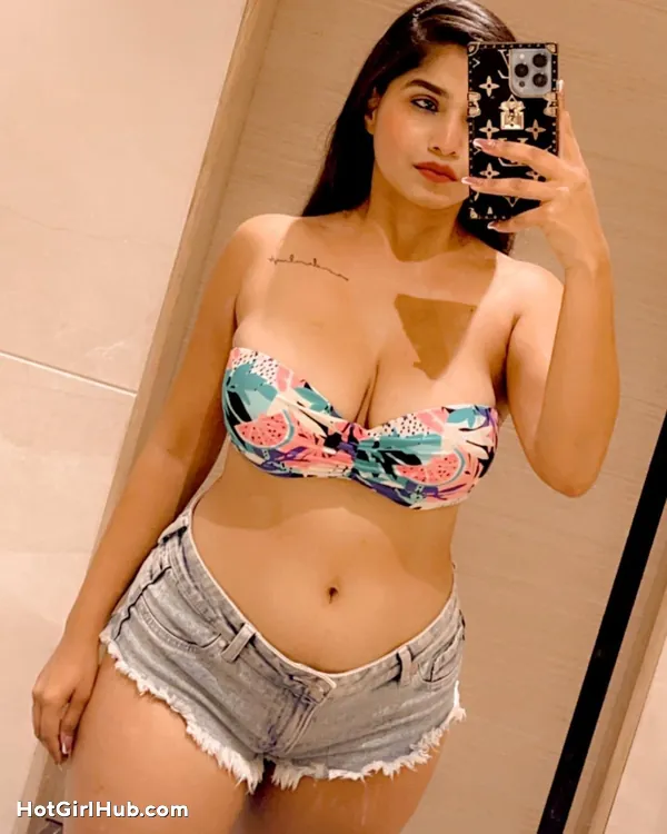 Hot Pratika Sood Big Boobs Instagram Model (7)