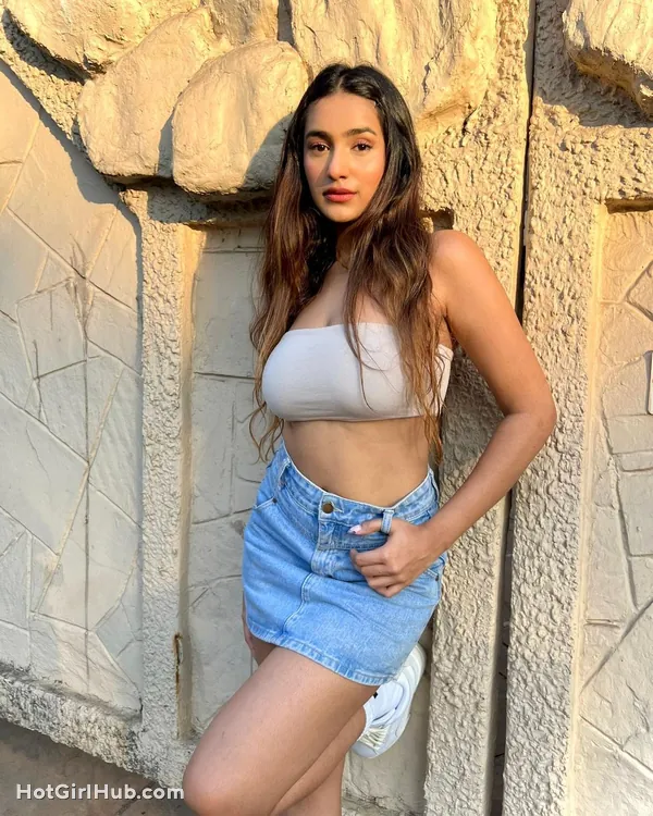 Hot Shubhna Agarwal Big Boobs Instagram Model 12