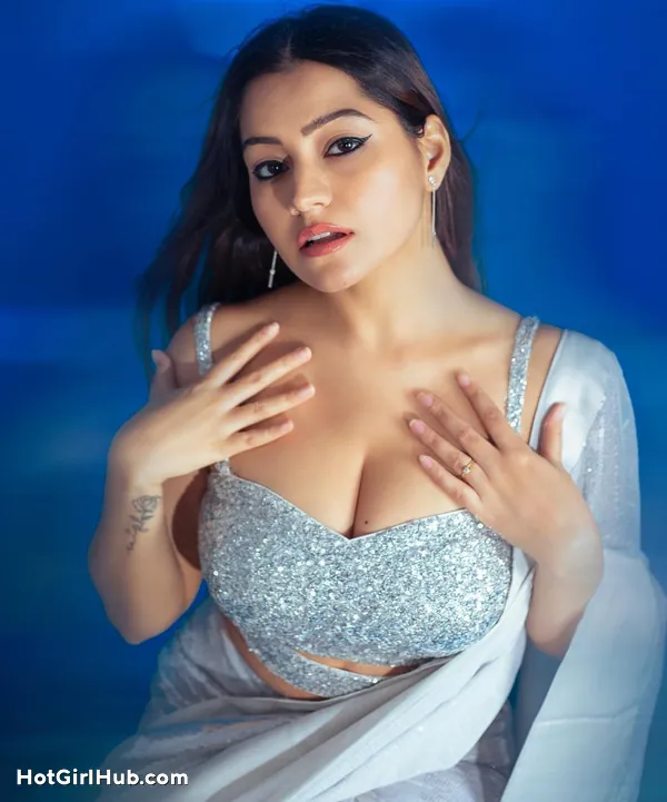 Hot Simran Kaur Big Boobs Instagram Model 14
