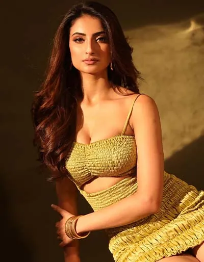 Hot Bollywood Actress Palak Tiwari Big Boobs (1)