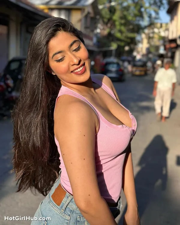 Hot Nikita Sharma Big Boobs Instagram Model (8)