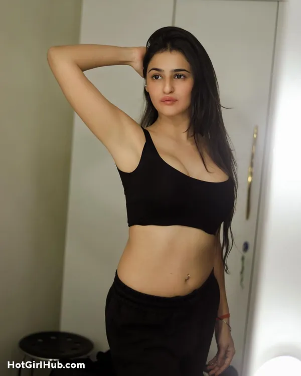 Hot Prakriti Pavani Big Boobs Instagram Model (8)
