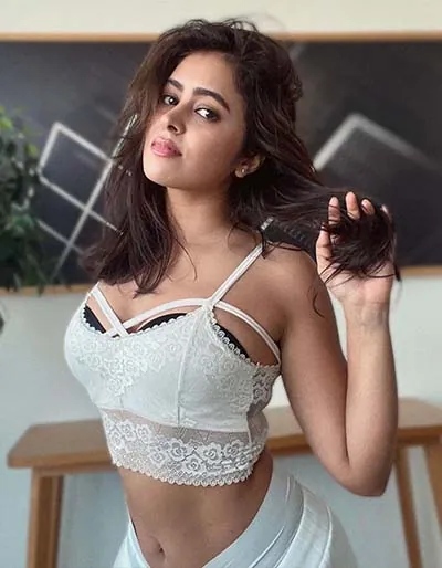 Hot Shobhita Rana Big Boobs Instagram Model (1)