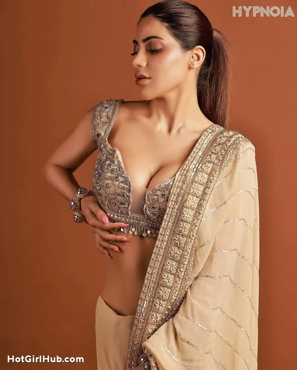 Sexy Desi Indian Girls With Big Boobs (12)