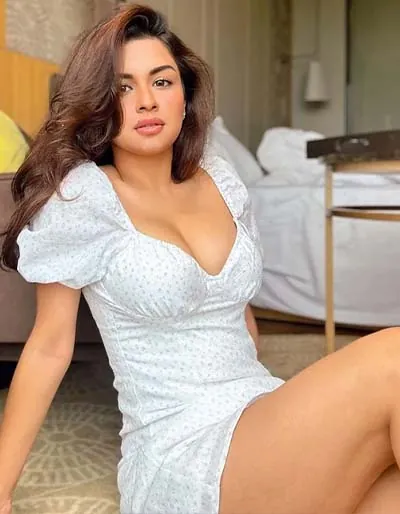 Beautiful Indian Girls Big Boobs (1)